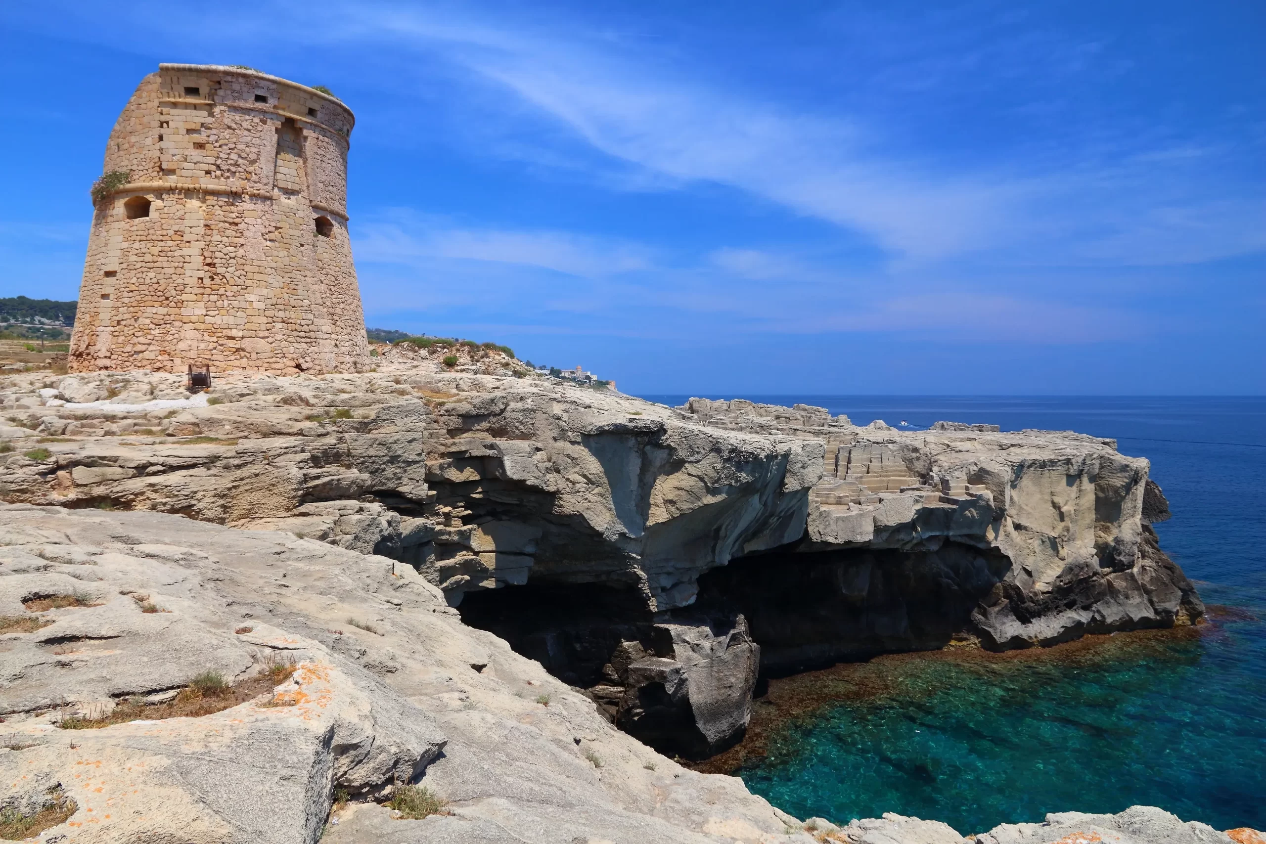 minerva-noleggio-santa-cesarea-terme