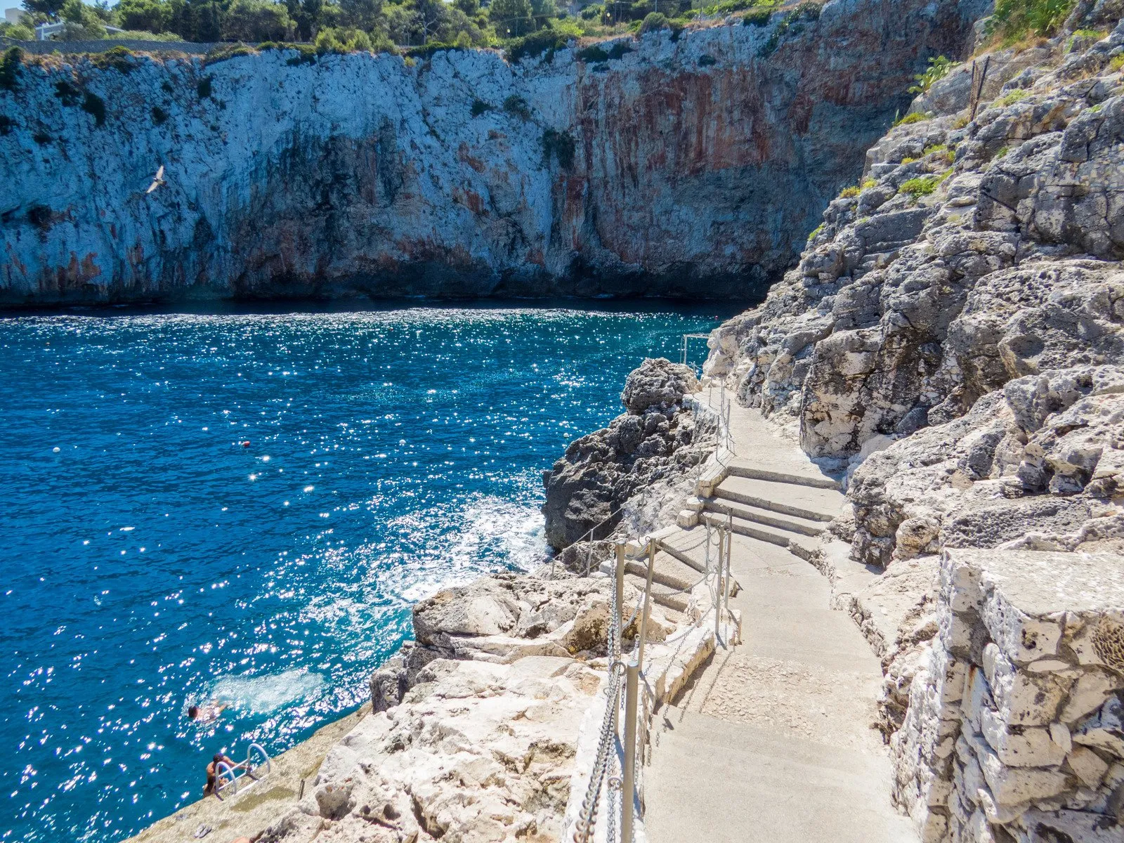 Escursione alla grotta Zinzulusa e a Santa Cesarea