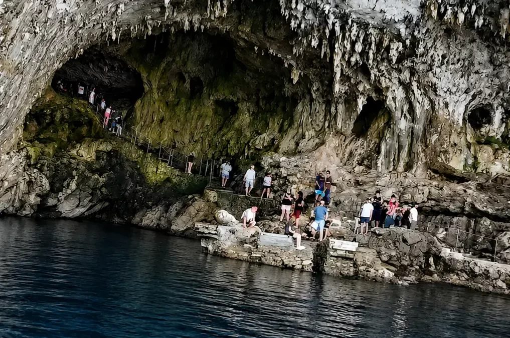Escursioni in barca nel Salento: come scegliere il tour giusto (senza rimpianti)
